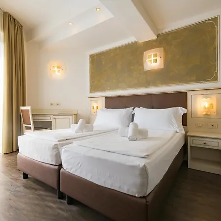 Sogno Del Benaco Hotel