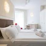 Hotel Sogno Del Benaco 4*