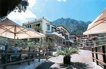 Sogno Del Benaco Hotel Limone sul Garda