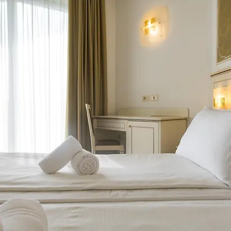 Sogno Del Benaco Hotel