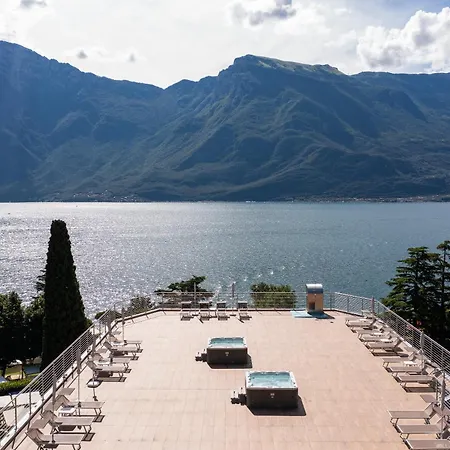 Hotel Sogno Del Benaco 4*
