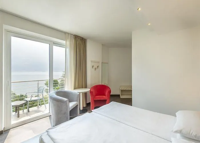 Sogno Del Benaco Hotel 4*