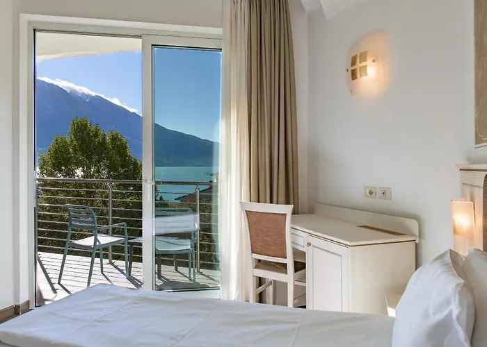 Sogno Del Benaco Hotel 4*
